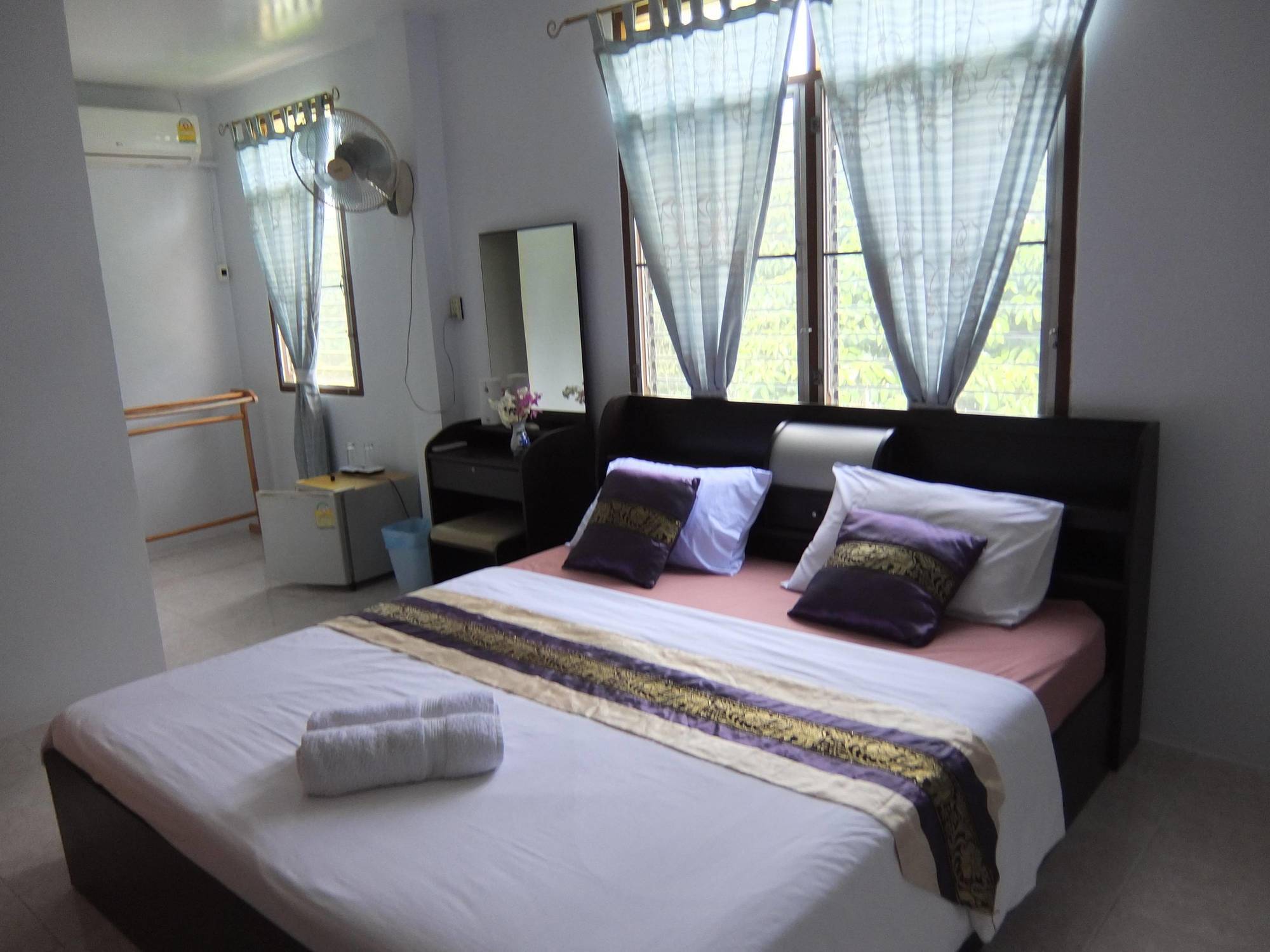 Similan Hotel Bang Tao Plajı Dış mekan fotoğraf